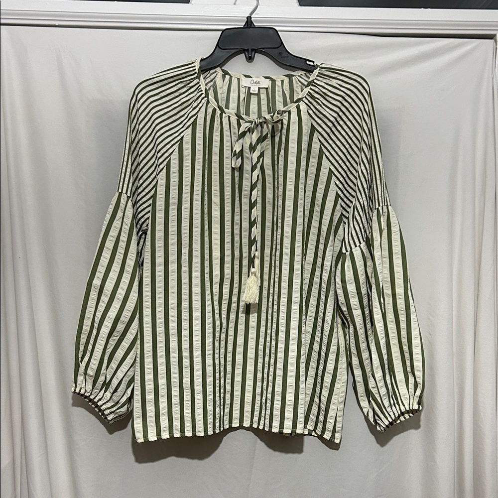 Boutique Chic Striped Blouse in Olive and White! Cute with Jeans!